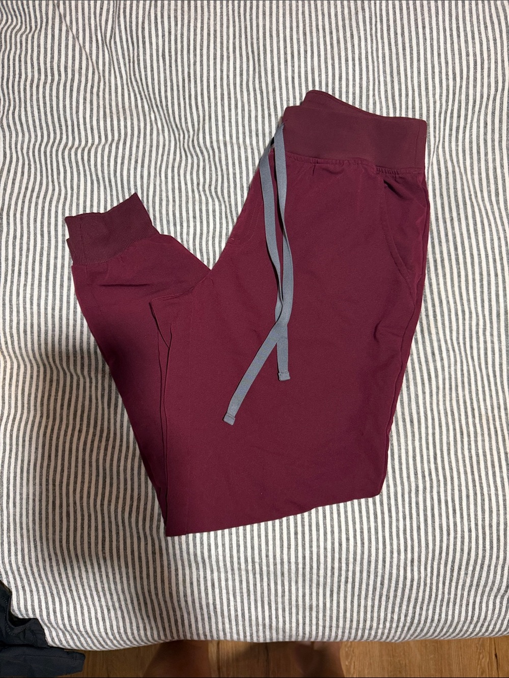 Figs Women's Burgundy Jogger Pants with Drawstring